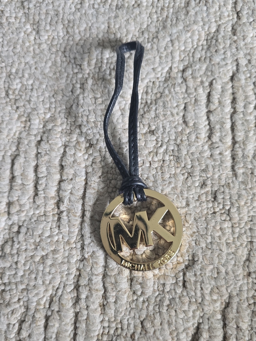 Michael Kors Black Leather Strap Gold MK Round Logo Key Tag